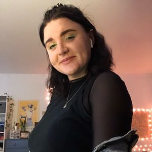 Meet your posher! ❤